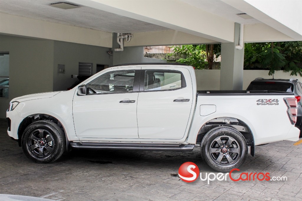2027 Isuzu DMAX — foto 5 / 9