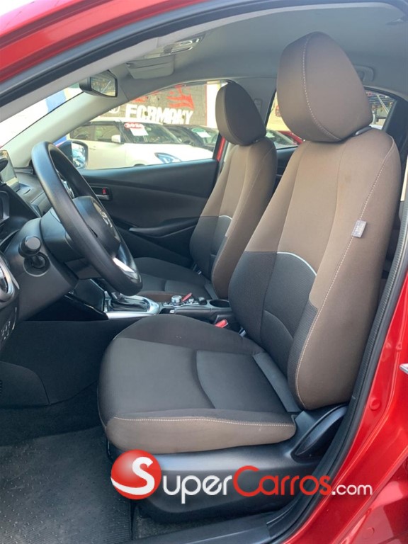 2020 Mazda 2 — foto 5 / 12