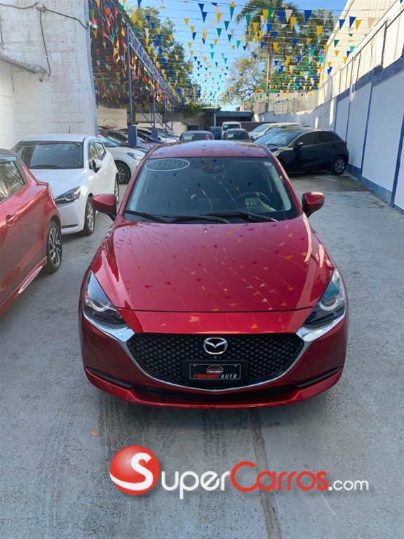 2020 Mazda 2 — foto 11 / 12