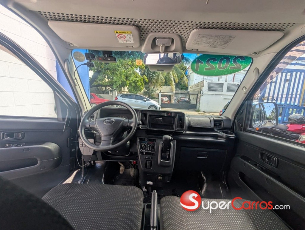 2021 Daihatsu Hijet — foto 9 / 12