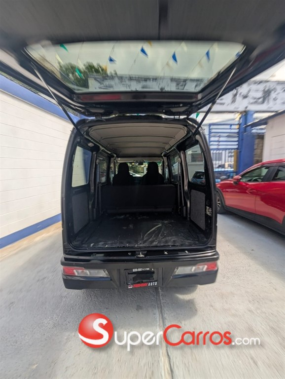 2021 Daihatsu Hijet — foto 10 / 12