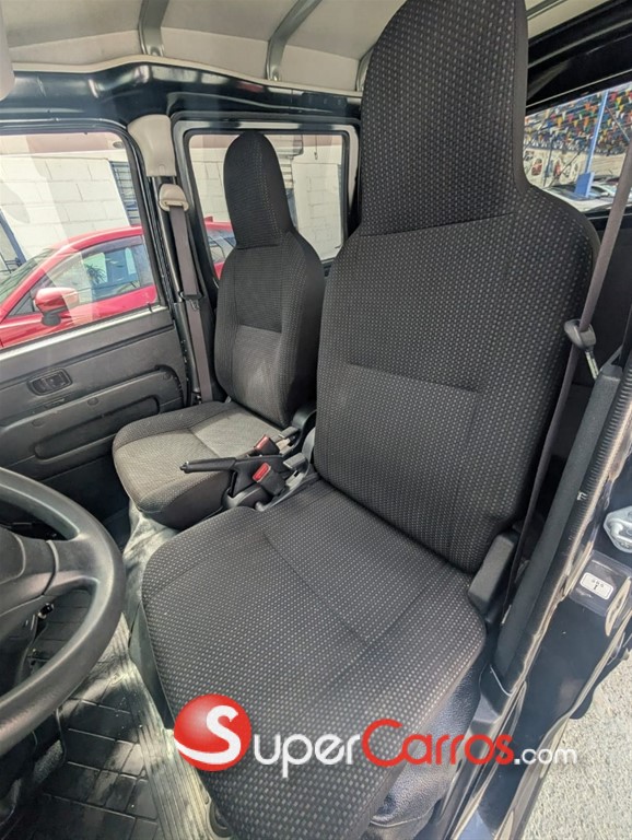 2021 Daihatsu Hijet — foto 12 / 12