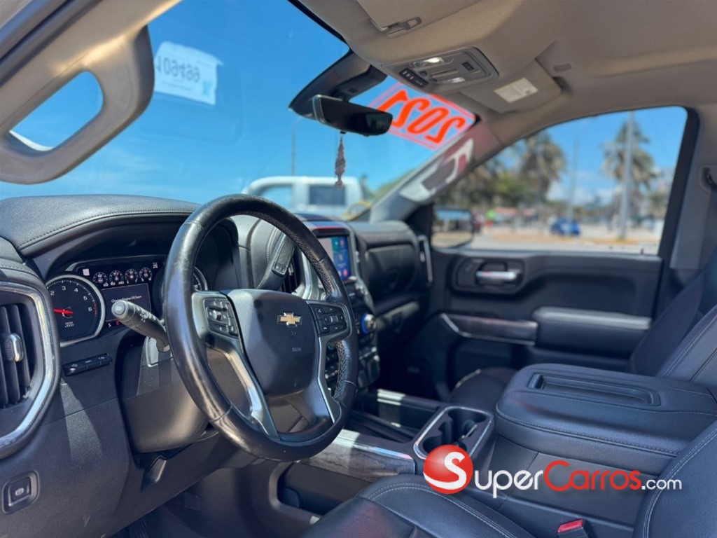 2021 Chevrolet Silverado LTZ — foto 6 / 8