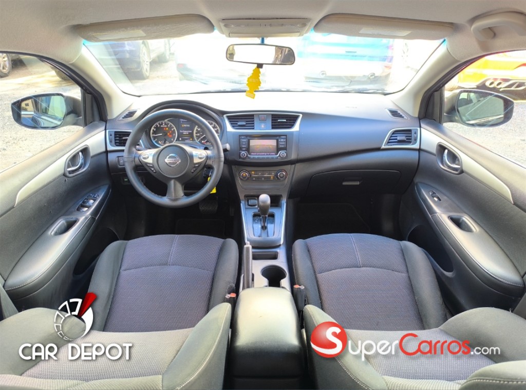 2018 Nissan Sentra S — foto 5 / 11