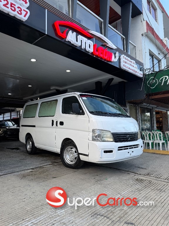 2006 Nissan Urvan — foto 3 / 11