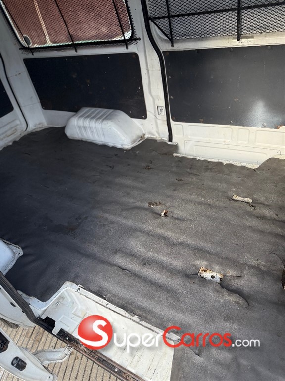 2006 Nissan Urvan — foto 11 / 11
