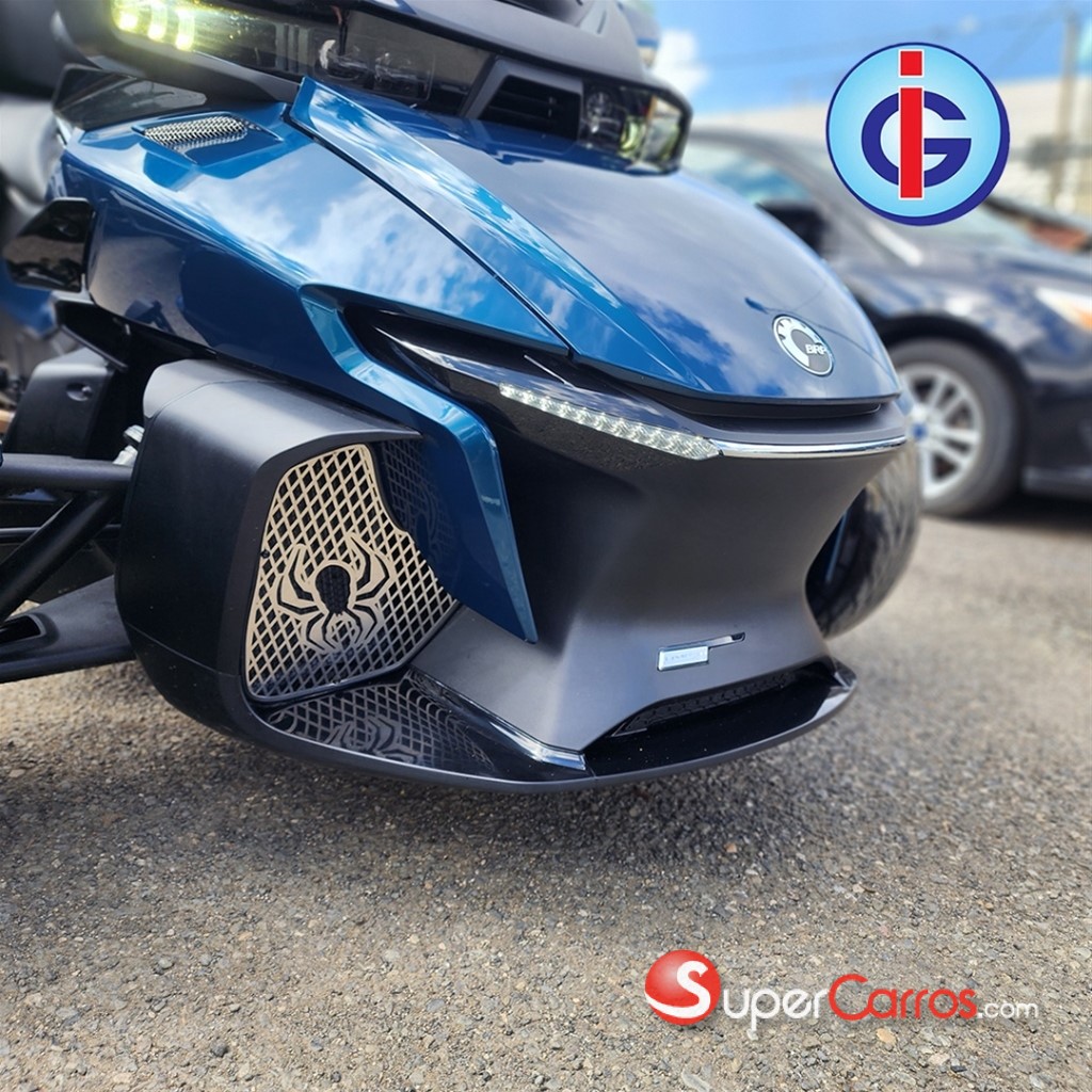 2021 Can Am Spyder RT Limited — foto 6 / 10