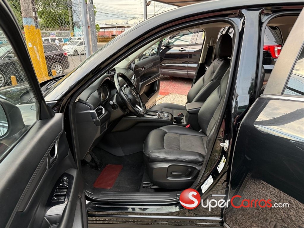 2020 Mazda CX-5 Touring — foto 5 / 10