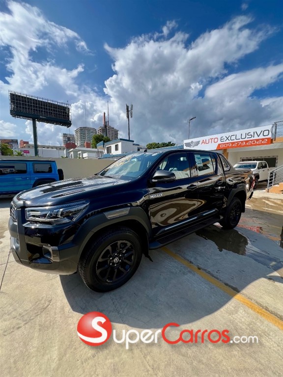 2022 Toyota Hilux Revo Adventure — foto 4 / 10