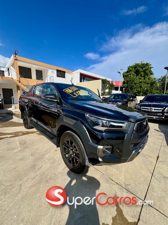 2022 Toyota Hilux Revo Adventure — foto 9 / 10