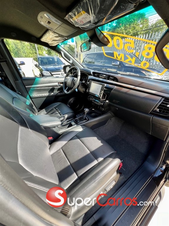 2022 Toyota Hilux Revo Adventure — foto 10 / 10