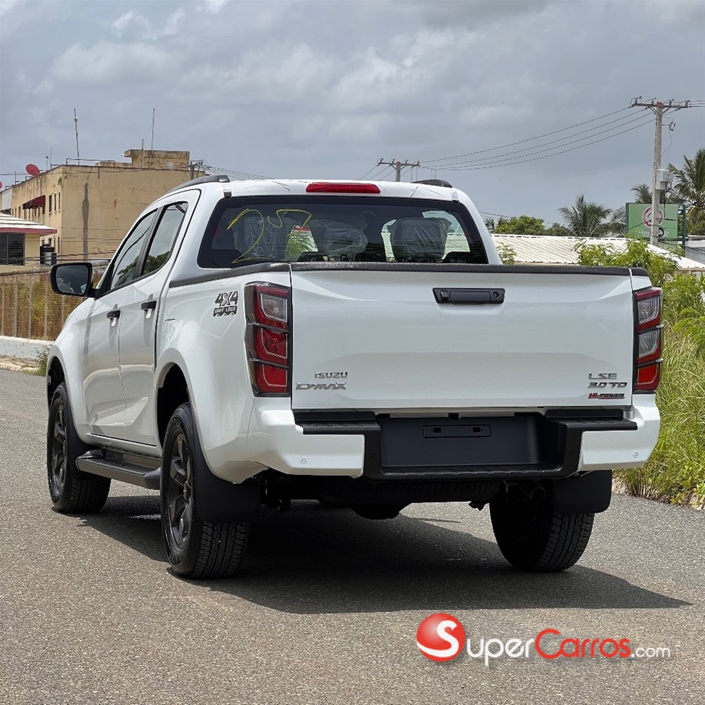2027 Isuzu DMAX LSE — foto 8 / 12