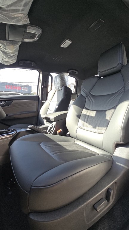 2027 Isuzu DMAX LSE — foto 8 / 12