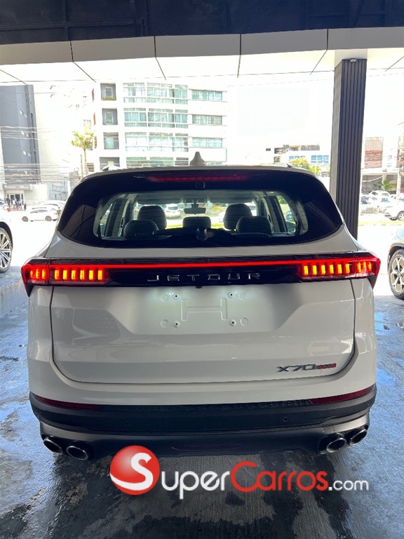 2026 Jetour X70 PLUS — foto 5 / 12