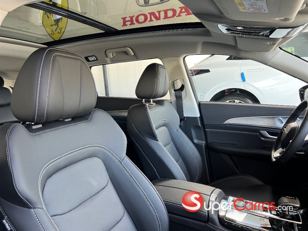 2026 Jetour X70 PLUS — foto 9 / 12