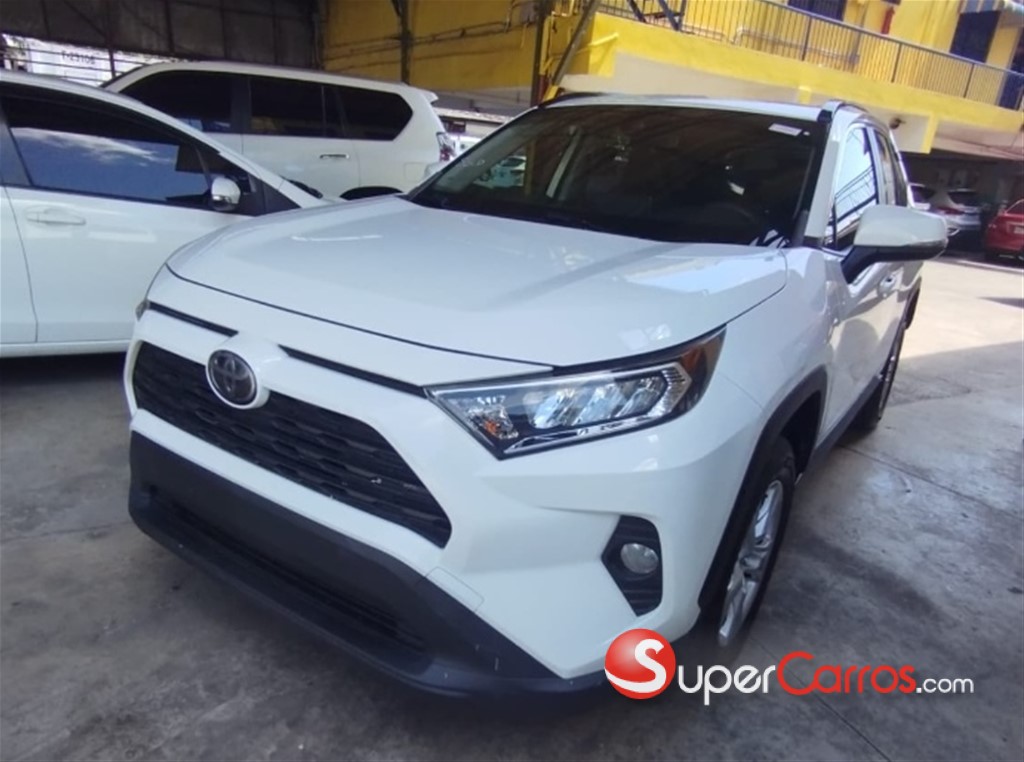 2019 Toyota RAV4 XLE — foto 3 / 12