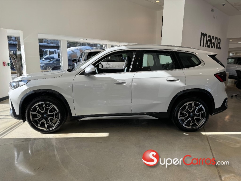 2026 BMW X 1 1.8i S DRIVE — foto 2 / 8