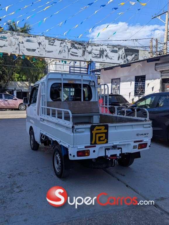 2021 Daihatsu Hijet Minivan — foto 12 / 12