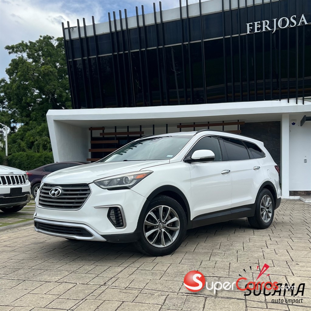 2017 Hyundai Santa Fe SE