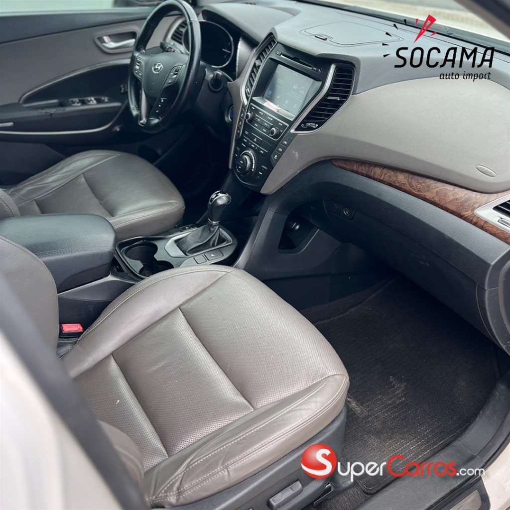 2017 Hyundai Santa Fe SE — foto 6 / 10