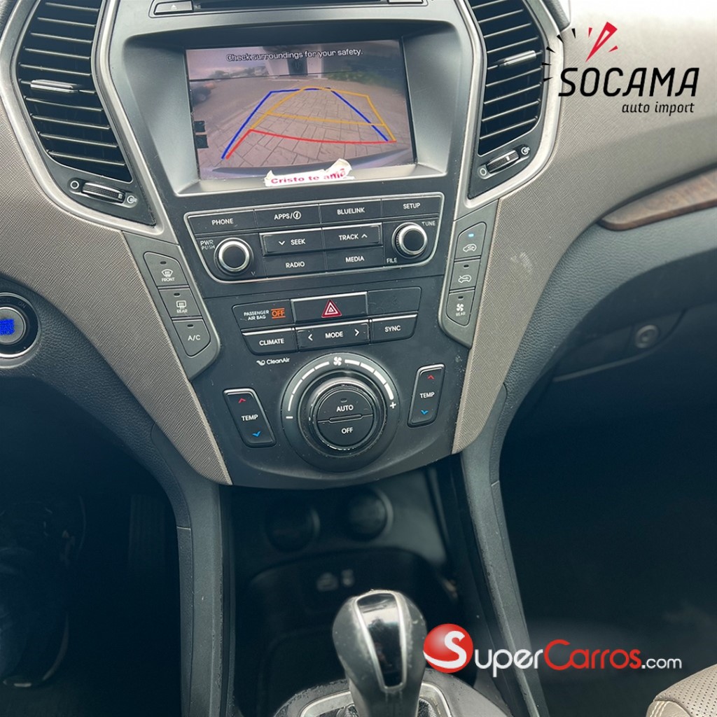 2017 Hyundai Santa Fe SE — foto 10 / 10