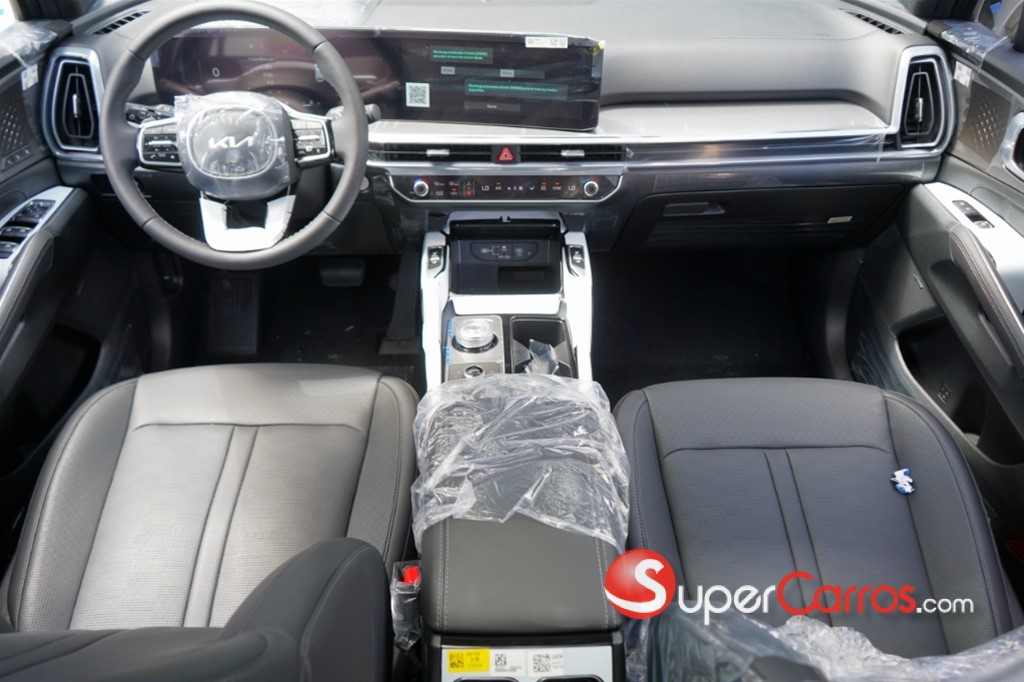 2027 Kia Sorento Limited — foto 8 / 12