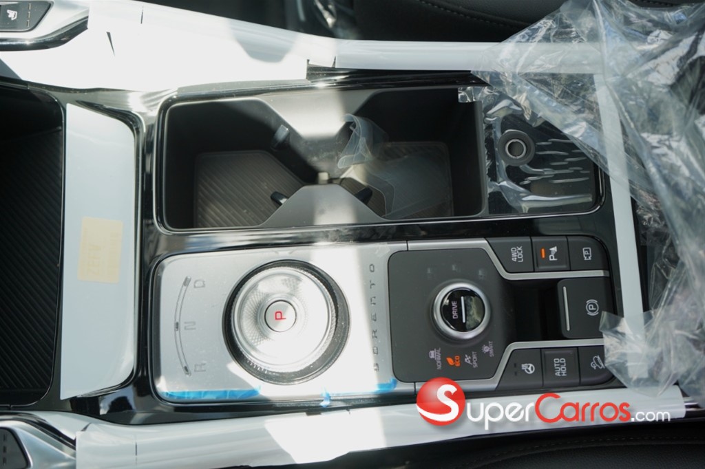 2027 Kia Sorento Limited — foto 10 / 12