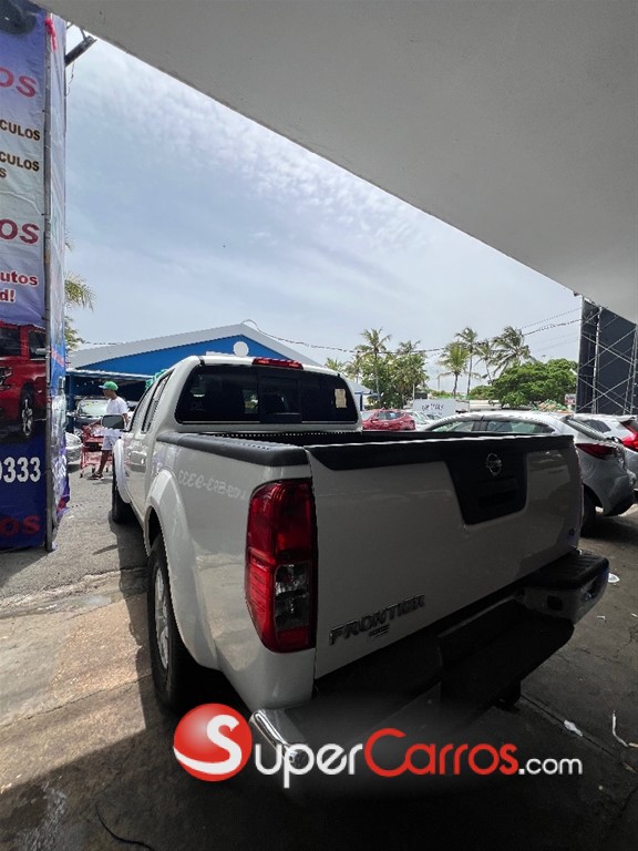 2019 Nissan Frontier SV — foto 8 / 12