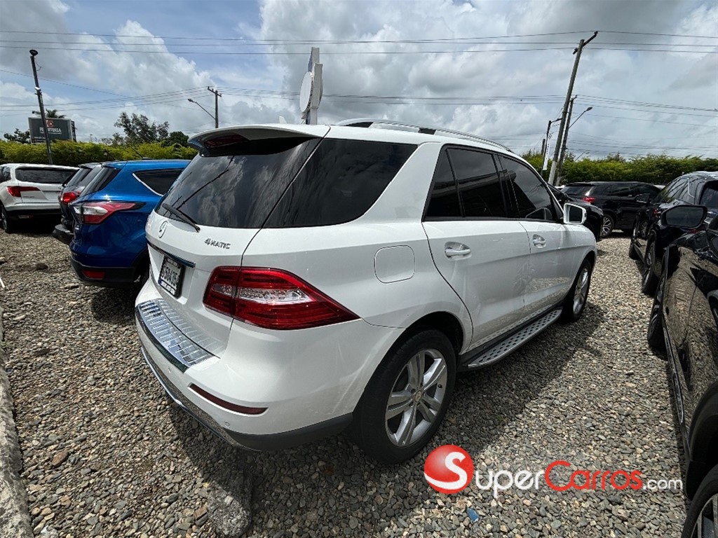 2015 Mercedes-Benz Clase ML 350 4 Matic — foto 2 / 11
