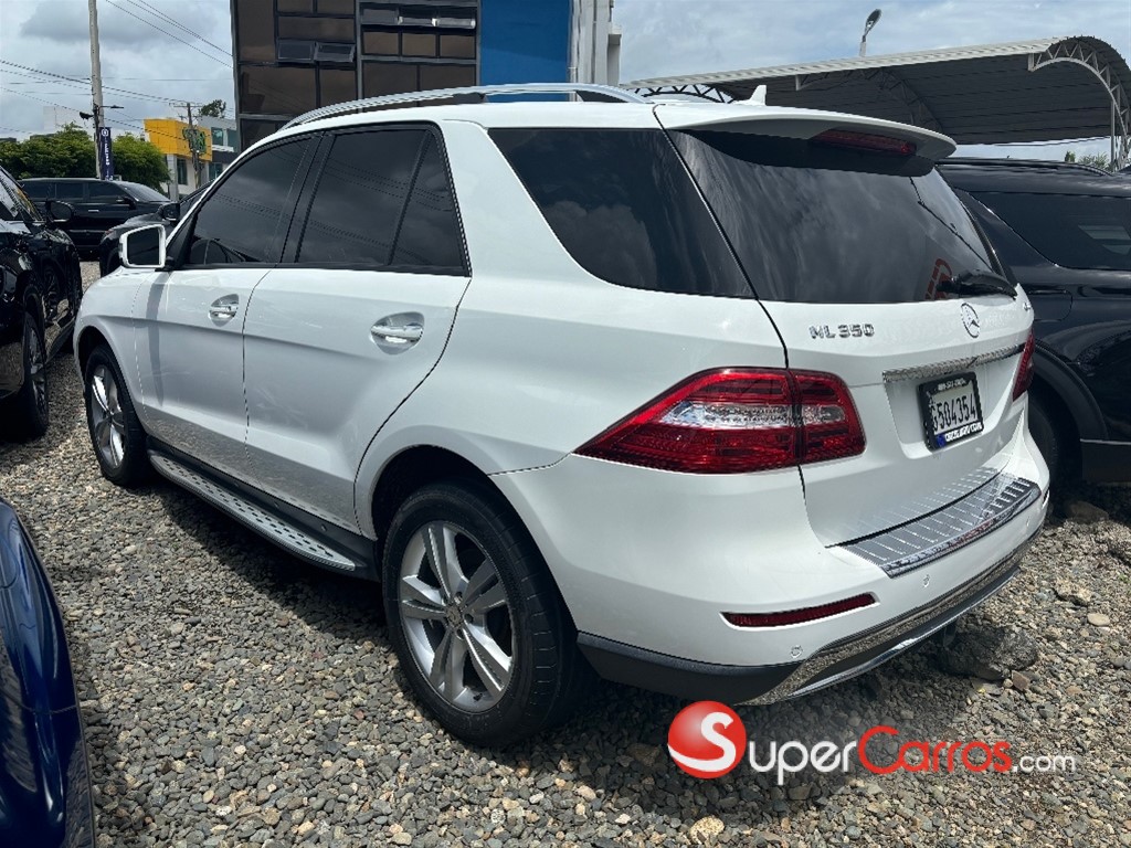 2015 Mercedes-Benz Clase ML 350 4 Matic — foto 4 / 11