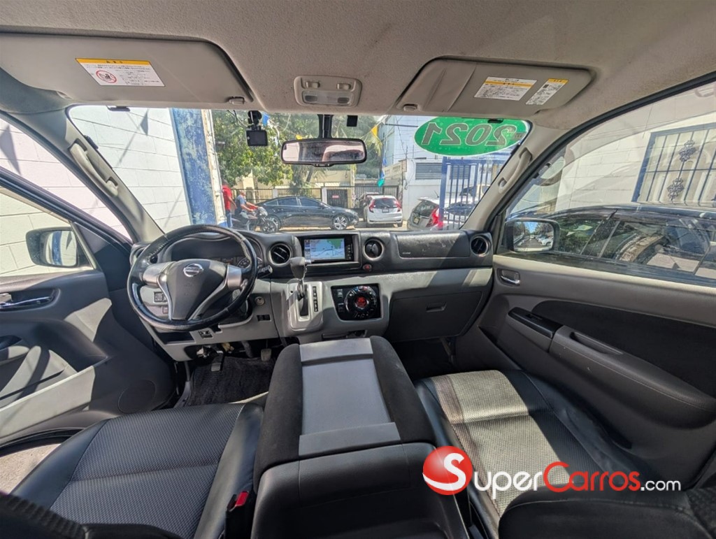 2021 Nissan NV 350 — foto 10 / 12