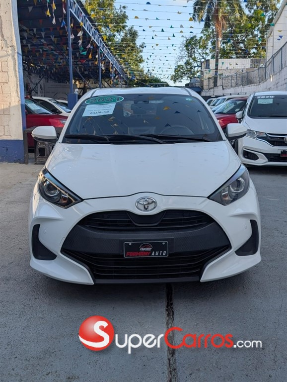 2021 Toyota Yaris — foto 2 / 11