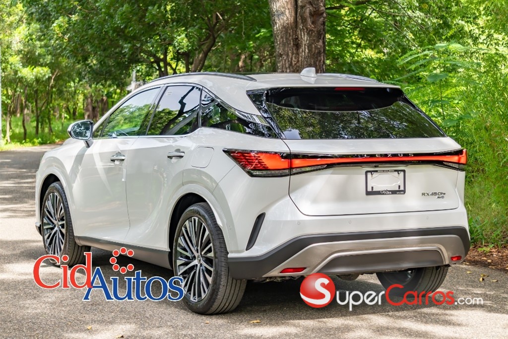 2026 Lexus RX 450 Hybrid + — foto 4 / 12