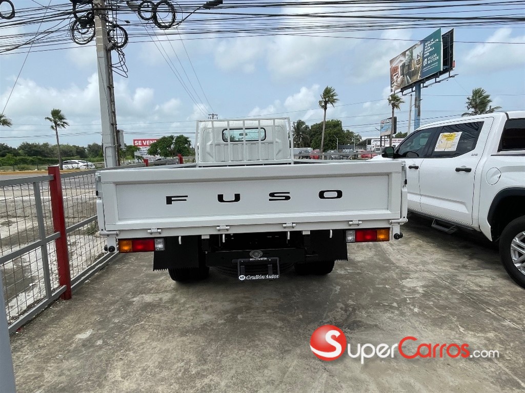2025 Mitsubishi Motors Canter Chassis 14 pies — foto 4 / 6