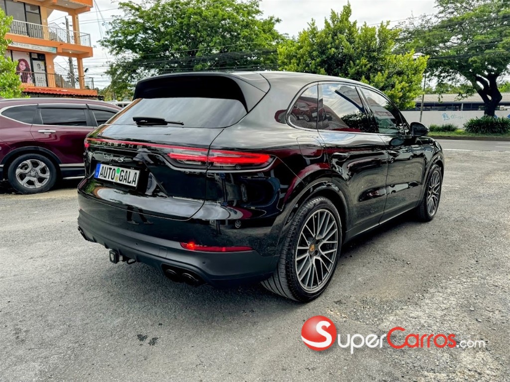 2019 Porsche Cayenne S — foto 12 / 12