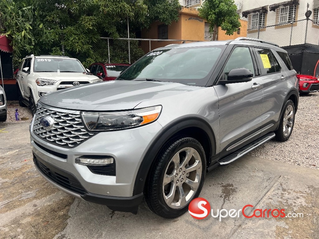 2020 Ford Explorer Platinum — foto 2 / 12