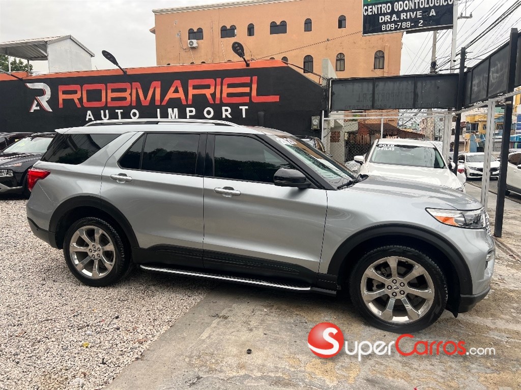 2020 Ford Explorer Platinum — foto 4 / 12