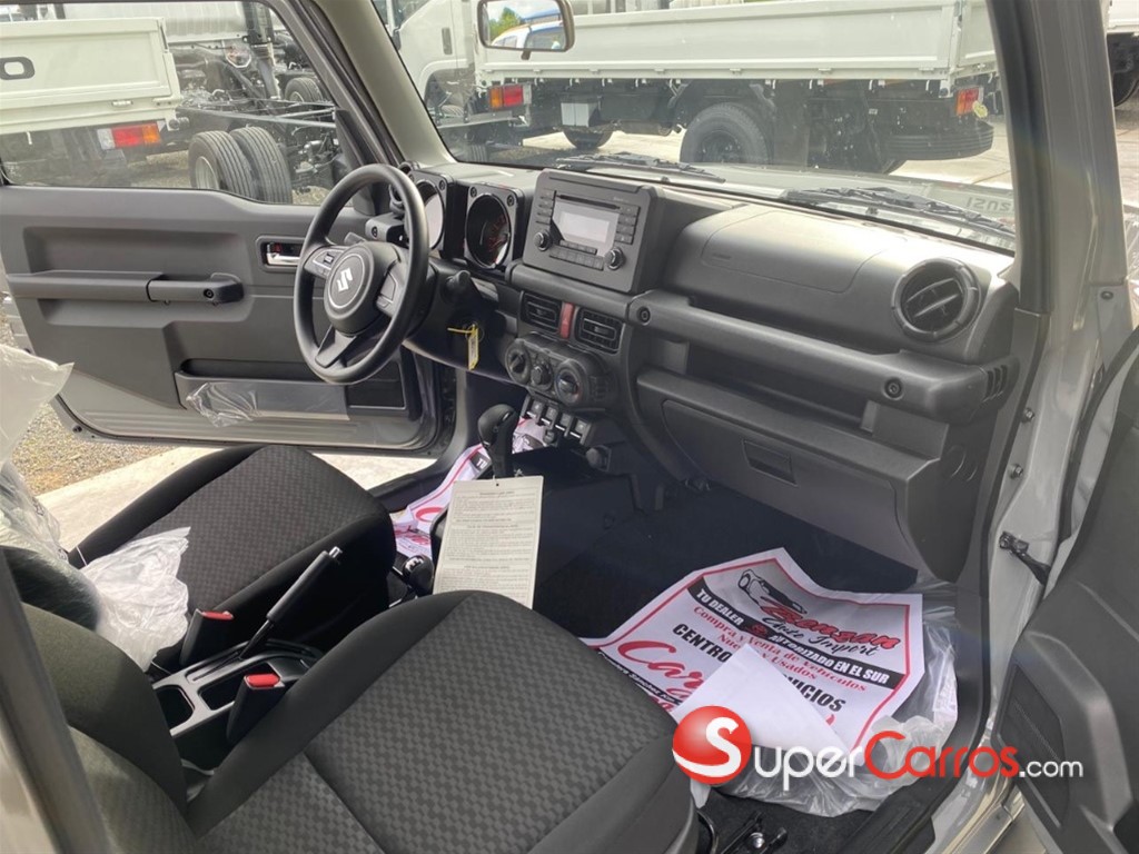 2027 Suzuki Jimny GLX — foto 5 / 8