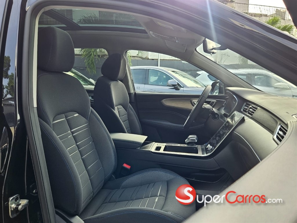 2025 MG RX5 — foto 9 / 12