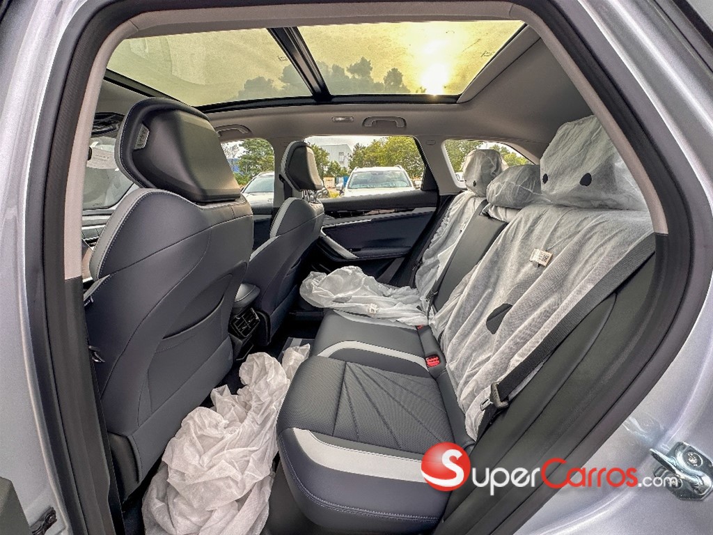2025 Geely COOLRAY — foto 8 / 8