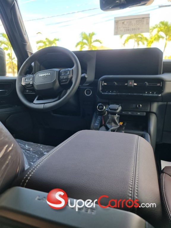 2026 Toyota Land Cruiser Prado Adventure — foto 6 / 12