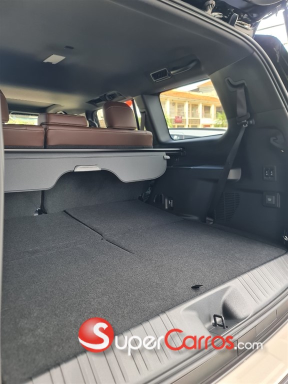 2026 Toyota Land Cruiser Prado Adventure — foto 12 / 12