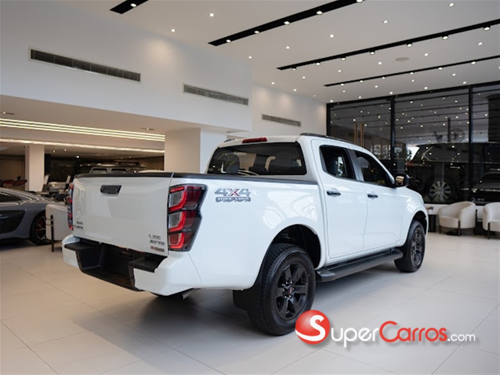 2027 Isuzu DMAX LSE — foto 3 / 12