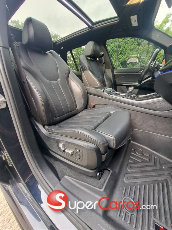 2019 BMW X 5 XDRIVE 40i M PACKAGE — foto 9 / 12
