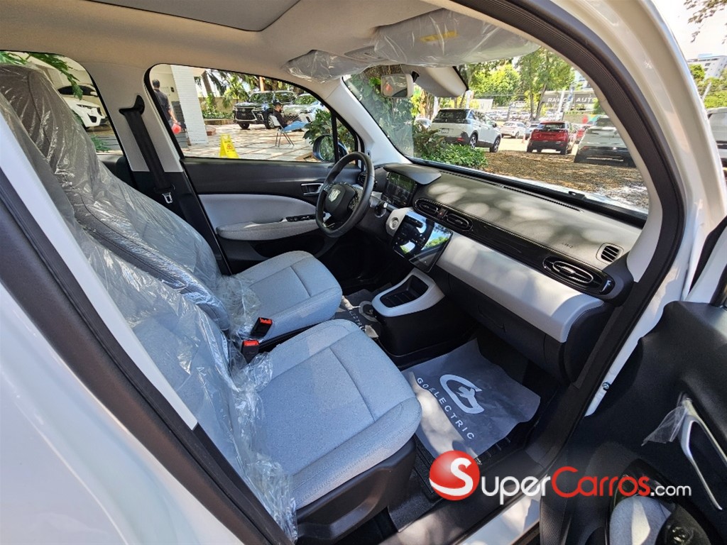 2027 Leapmotors T03 — foto 6 / 8