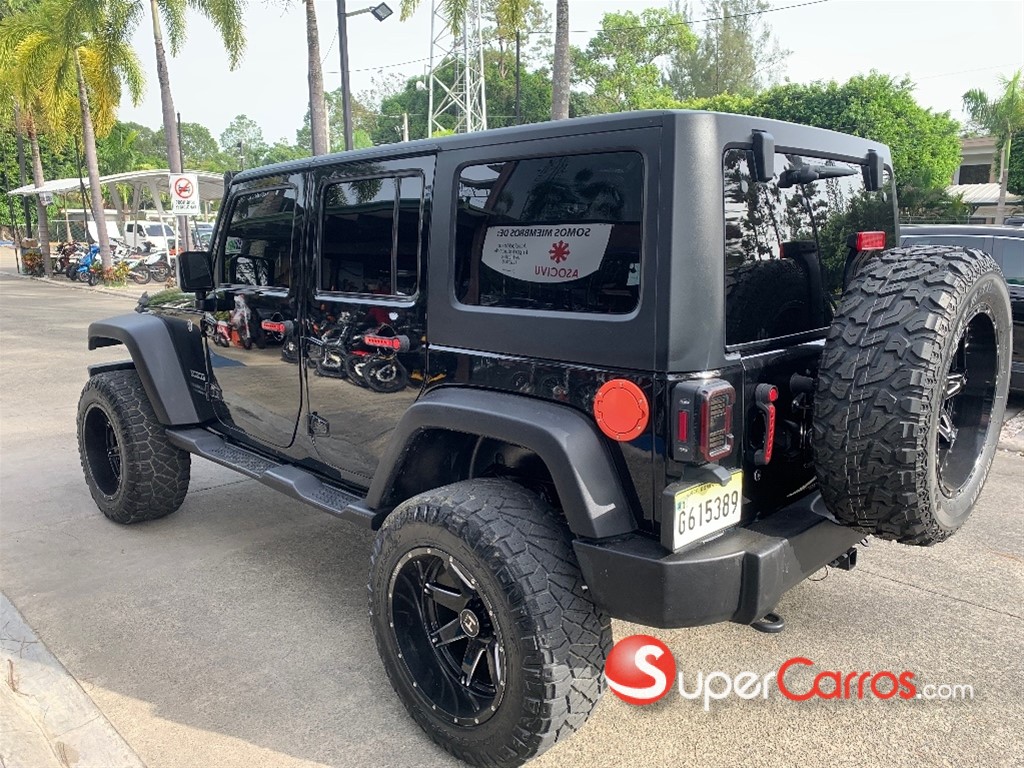 2016 Jeep Wrangler Sport — foto 5 / 8