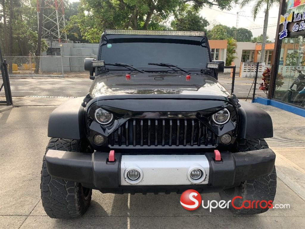 2016 Jeep Wrangler Sport — foto 6 / 8