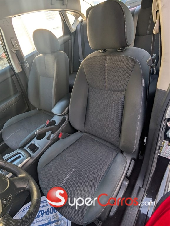 2018 Nissan Sentra SV — foto 9 / 12