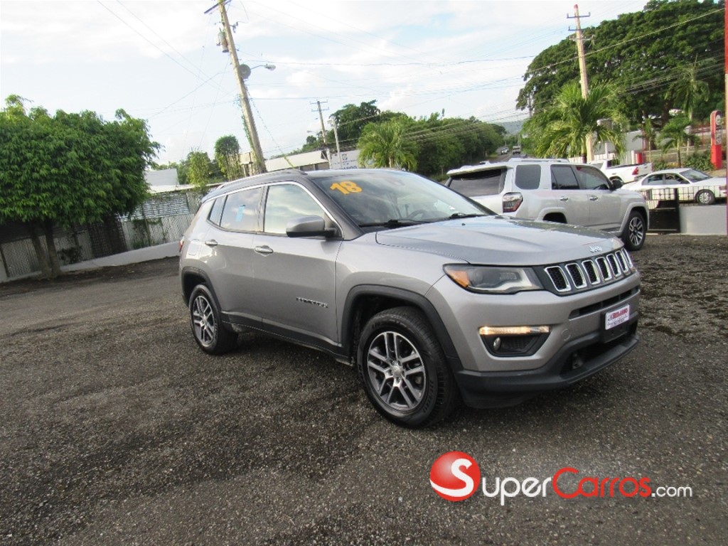 2018 Jeep Compass Latitude — foto 2 / 12