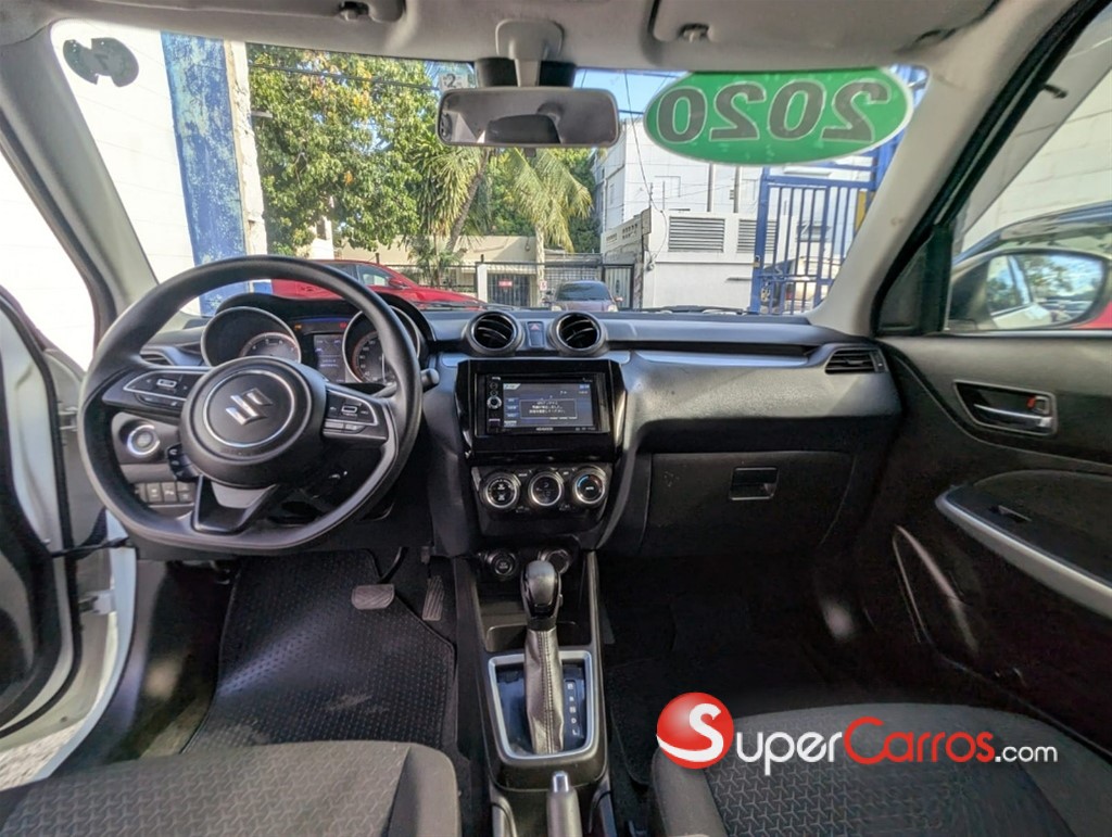 2020 Suzuki Swift — foto 8 / 11